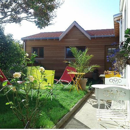 Bed and Breakfast L'Escale Marine - Couette et Café La Rochelle  Exterior foto